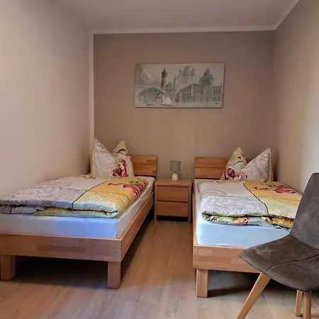 아파트 Ferien Und Gaestewohnung