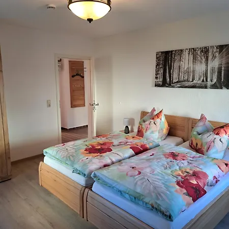 Ferien Und Gaestewohnung 아파트 Hettstedt